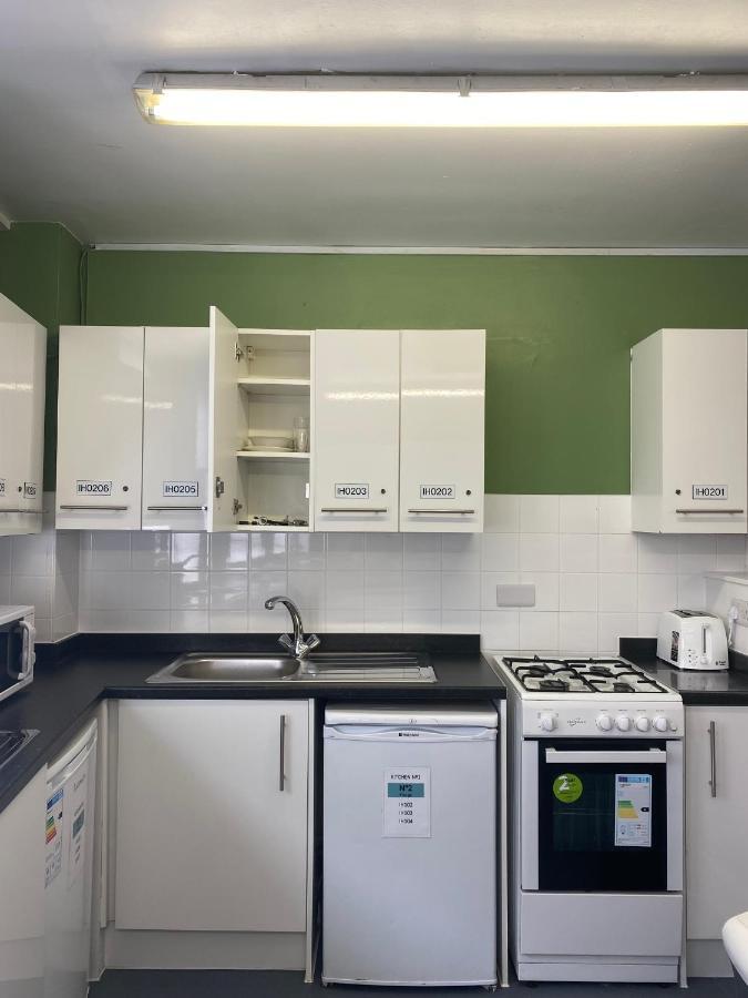 Charming Rooms For Students Only, Cricklewood Lane - Sk London Eksteriør bilde